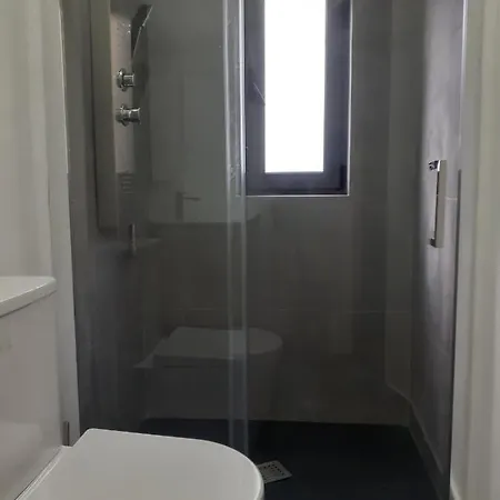 New Flat Near River And The Heart Of Lisbon Apartment