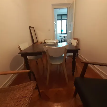 New Flat Near River And The Heart Of Lisbon * Lissabon