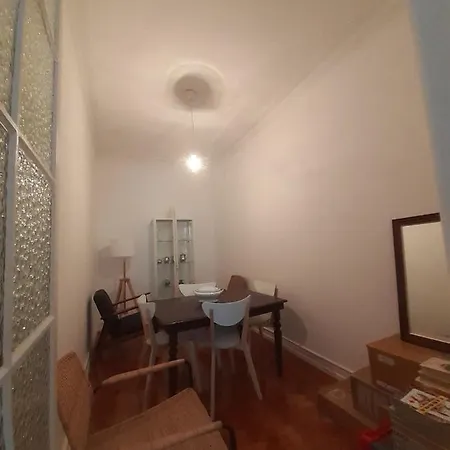 New Flat Near River And The Heart Of Lisbon Lissabon