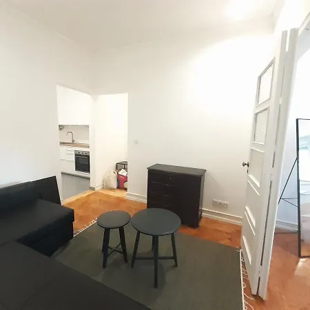 Apartment New Flat Near River And The Heart Of Lisbon