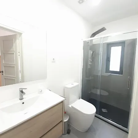 New Flat Near River And The Heart Of Lisbon Lissabon