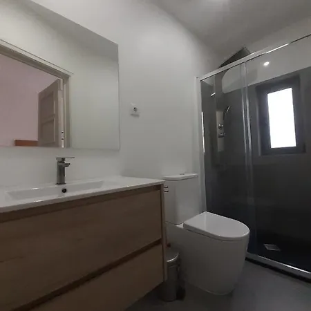 Apartment New Flat Near River And The Heart Of Lisbon *